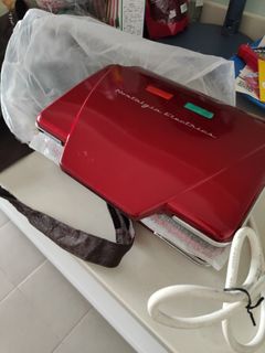 Waffle maker