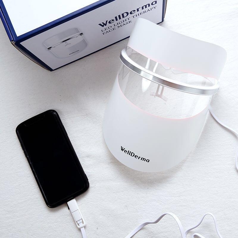WellDerma LED Light Therapy Mask, Beauty & Personal Care, Face, Face Care on Carousell