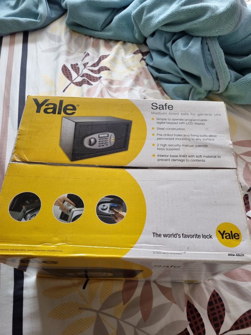 yale safe, Furniture & Home Living, Security & Locks, Safe on Carousell