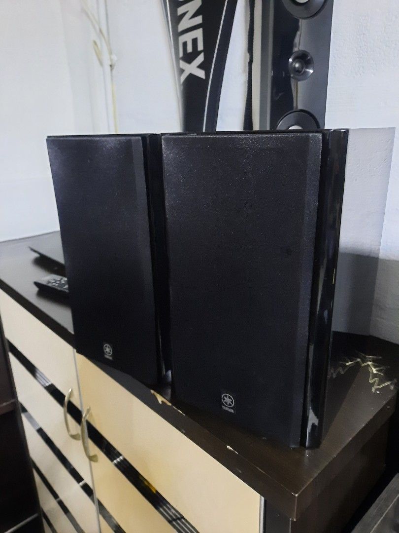 YAMAHA BOOKSHELF SPEAKER NXE800, Audio, Other Audio Equipment on Carousell