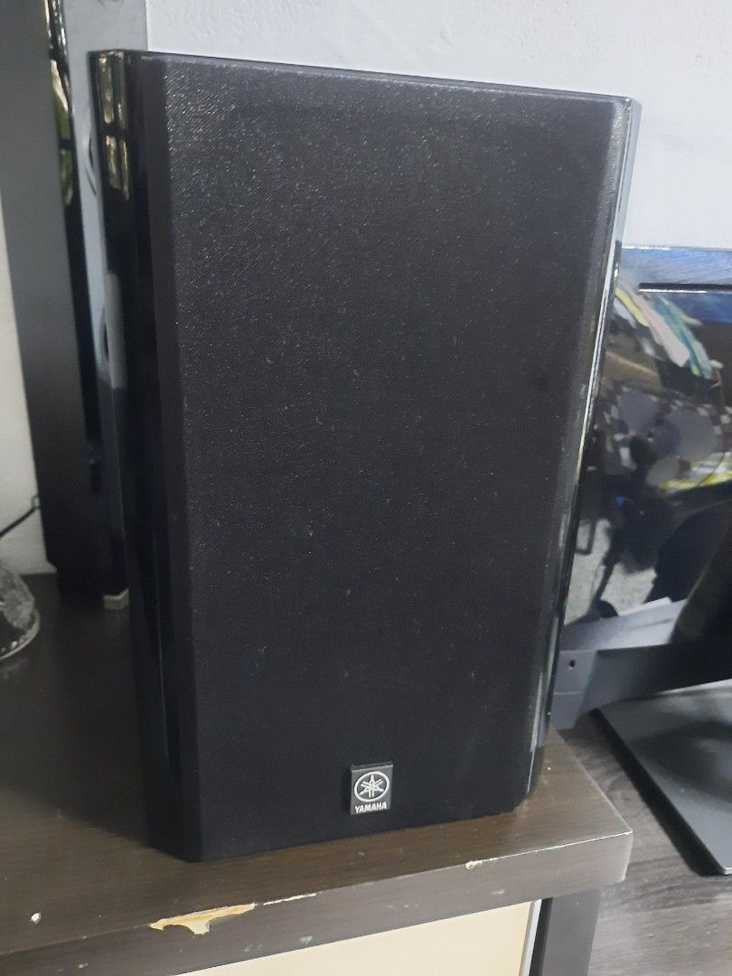 YAMAHA BOOKSHELF SPEAKER NXE800, Audio, Other Audio Equipment on Carousell