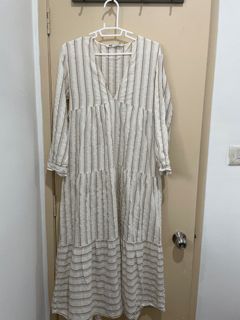 (Category: ) located in . Submitted by Relovegoods (Listing ID 1203386468, Image 1). Description: .