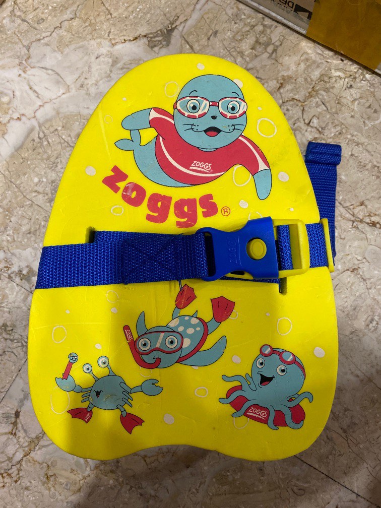 Zoggs float, Babies & Kids, Babies & Kids Fashion on Carousell
