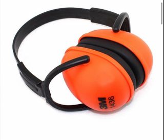 (Category: ) located in . Submitted by shopmint (Listing ID 1203706447, Image 1). Description: .