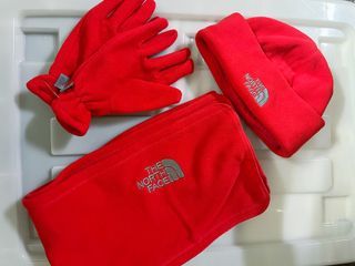 全新 the north face 北臉 北面 毛帽 圍巾 手套 保暖 聖誕節 過年 大紅 喜氣 登山