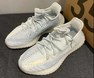 抵買yeezy 350 v2 cloud white ｜女裝｜Carousell Hong Kong