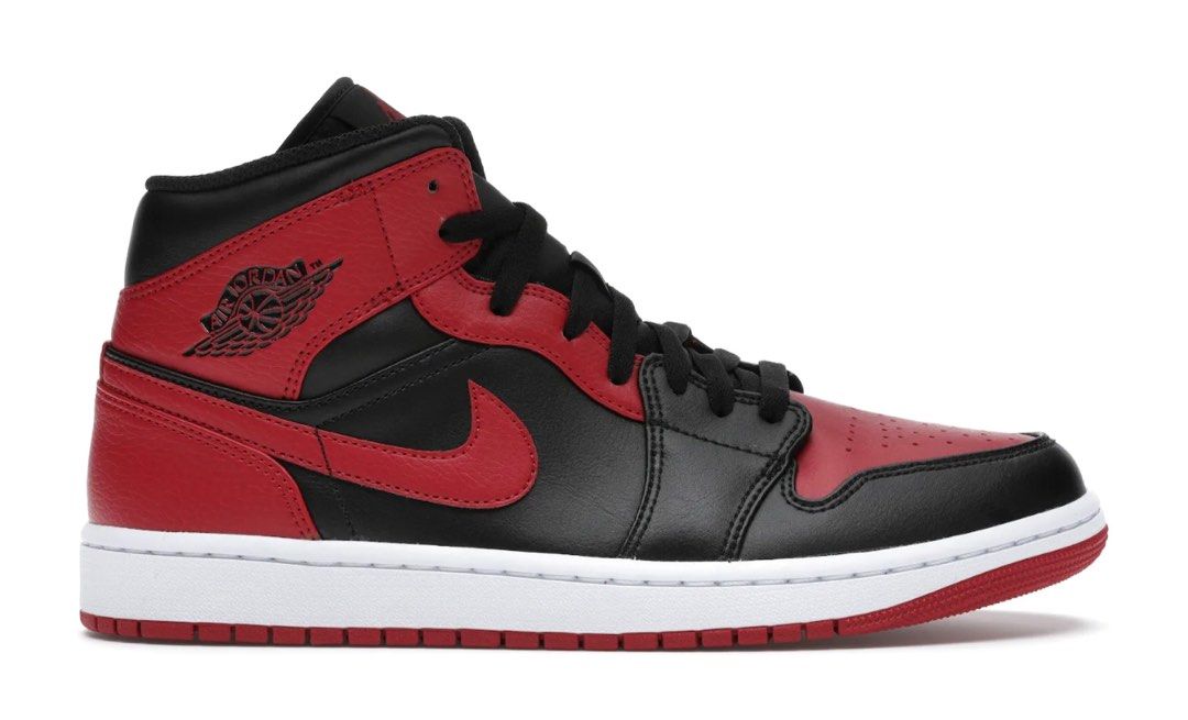 Air Jordan 1 Mid (GS), Men's Fashion, Footwear, Sneakers on Carousell