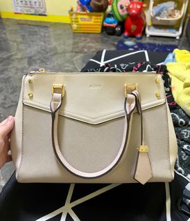 (Category: ) located in . Submitted by jam96 (Listing ID 1203707107, Image 1). Description: .