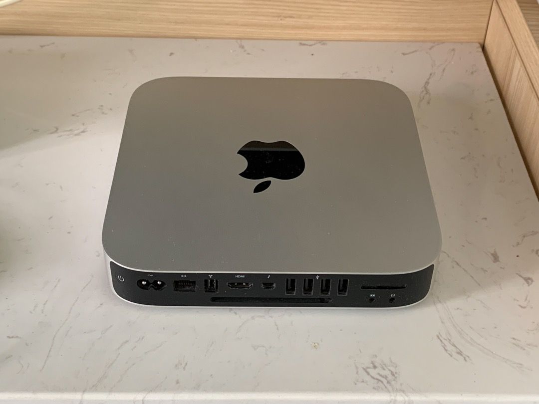 Mac Mini (Mid 2011) マックミニ