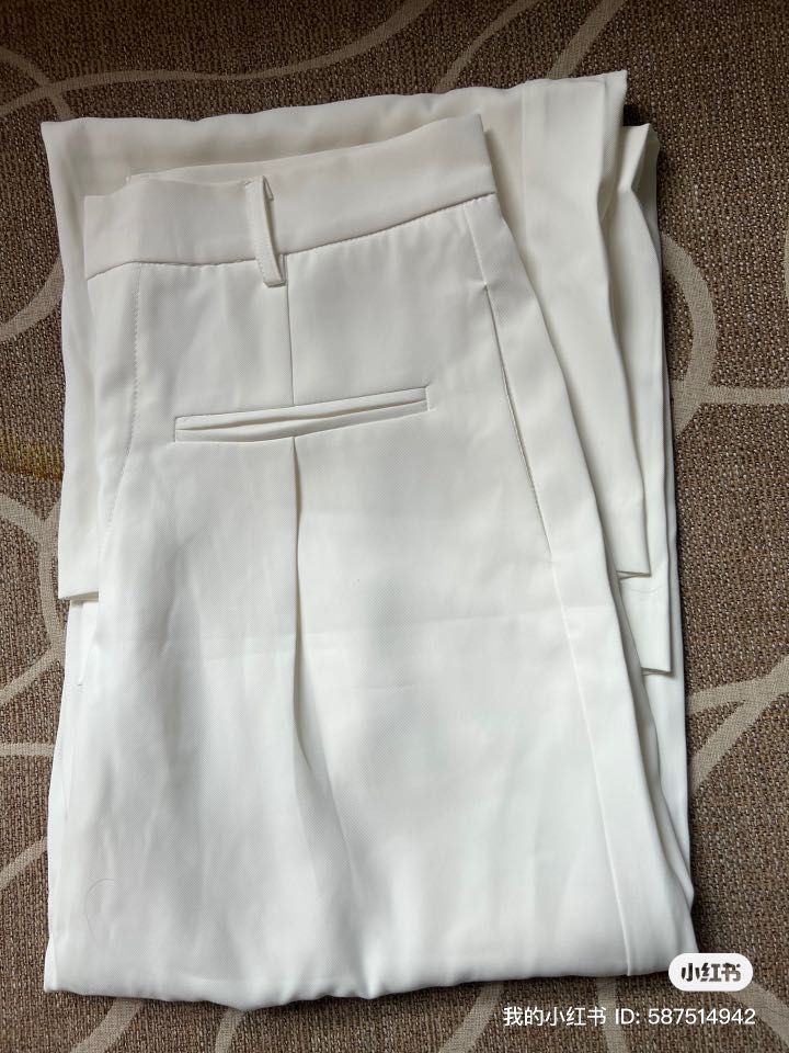 Aries Studio High Waisted White Colour Pants, Women's Fashion, Bottoms,  Other Bottoms on Carousell