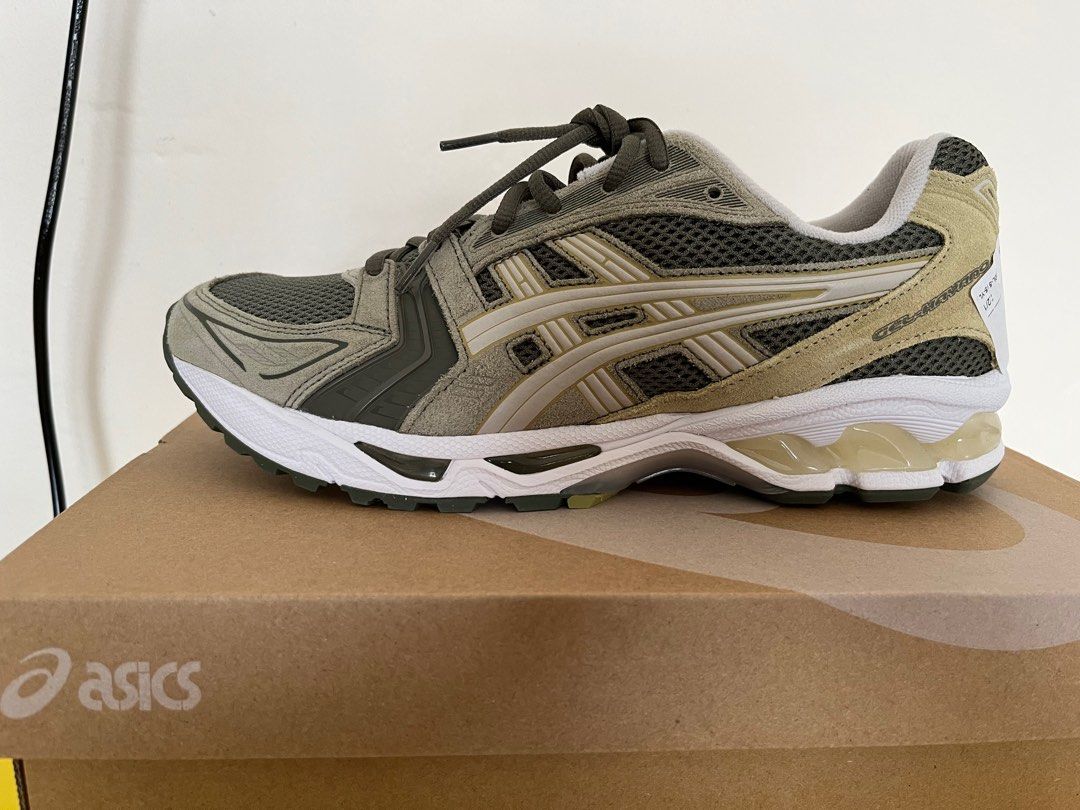asic kayano 18