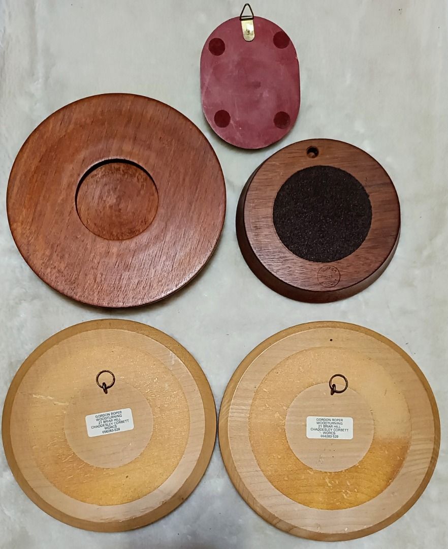 Assorted Vintage Ceramic and Wood Wall Decor (Category: Wall Decor) located in Las Pinas. Submitted by mirlynncurioshop (Listing ID 1203582498, Image 2). Description: Sold as shown in the pictures. P1500 only for the set, no breaking of bundle, fixed price. Shipping fee c/o buyer. Can be shipped cod via LBC or paid via gcash and then picked up by rider..