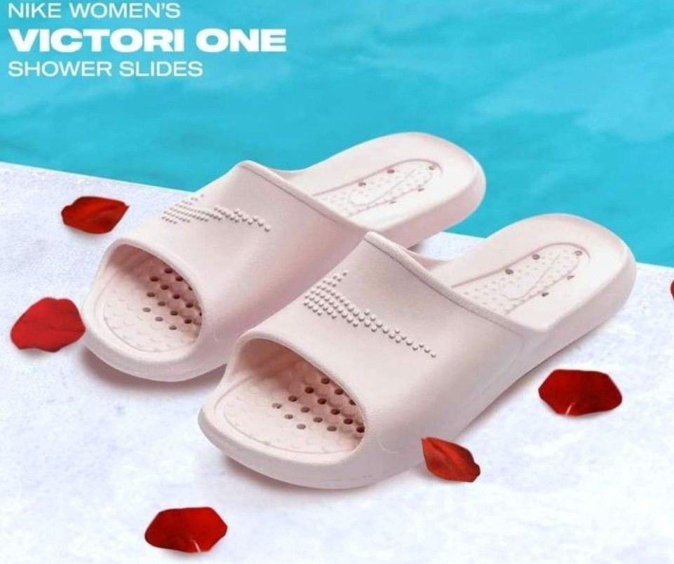 Womens shower slides best sale