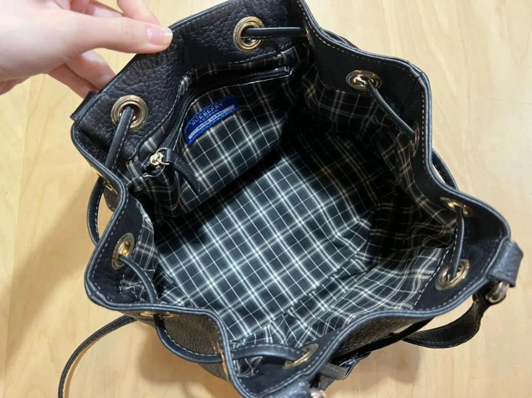 burberry official website bags