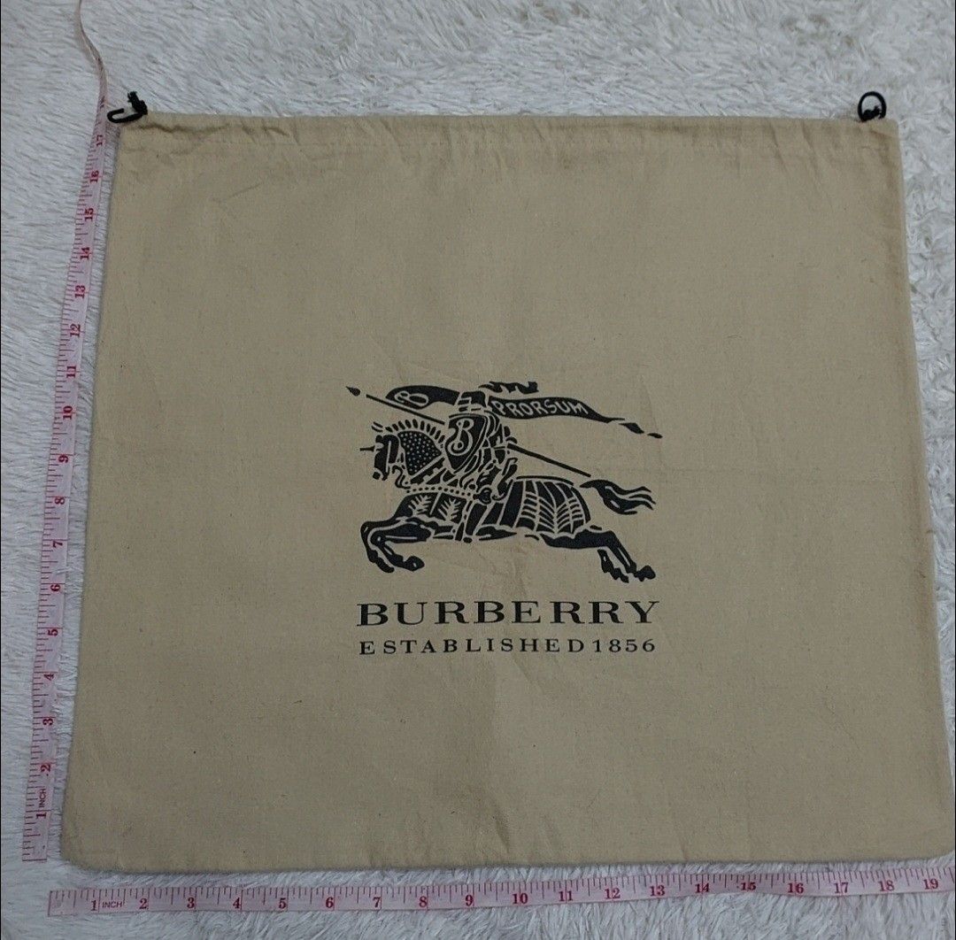 Burberry dust discount bag