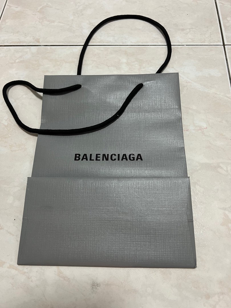 BALENCIAGA paper bag authentic , Luxury, Accessories on Carousell