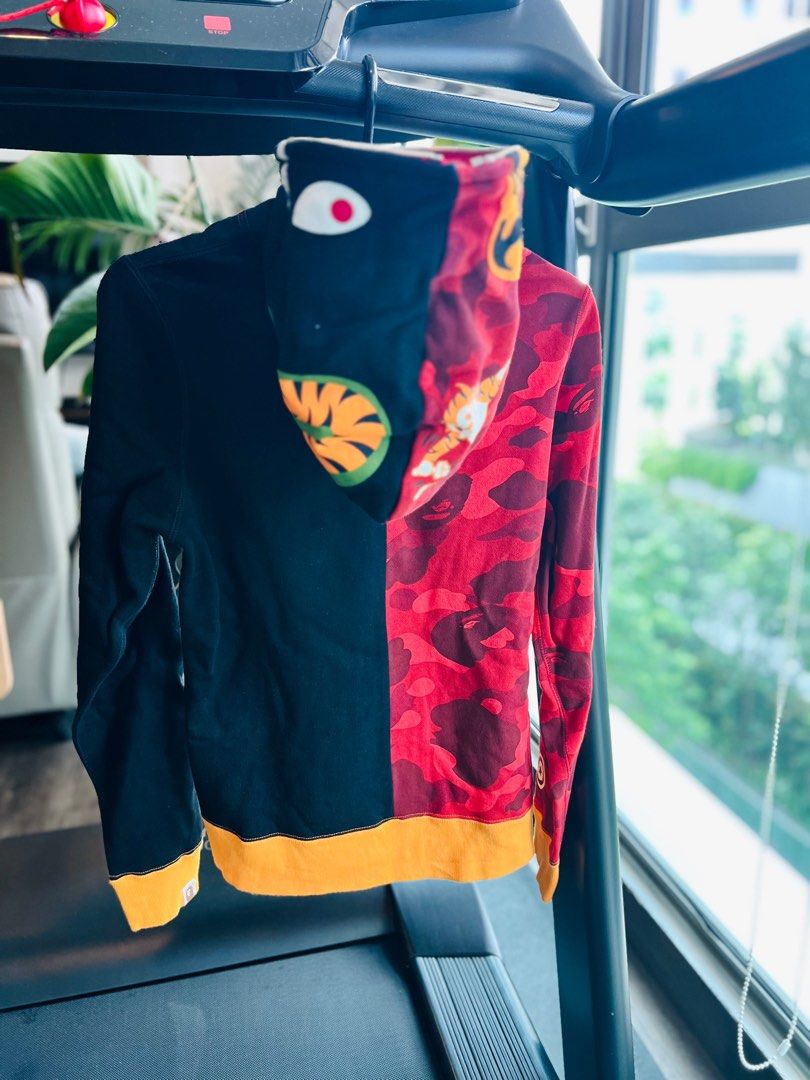 BAPE HOODIE XS Women