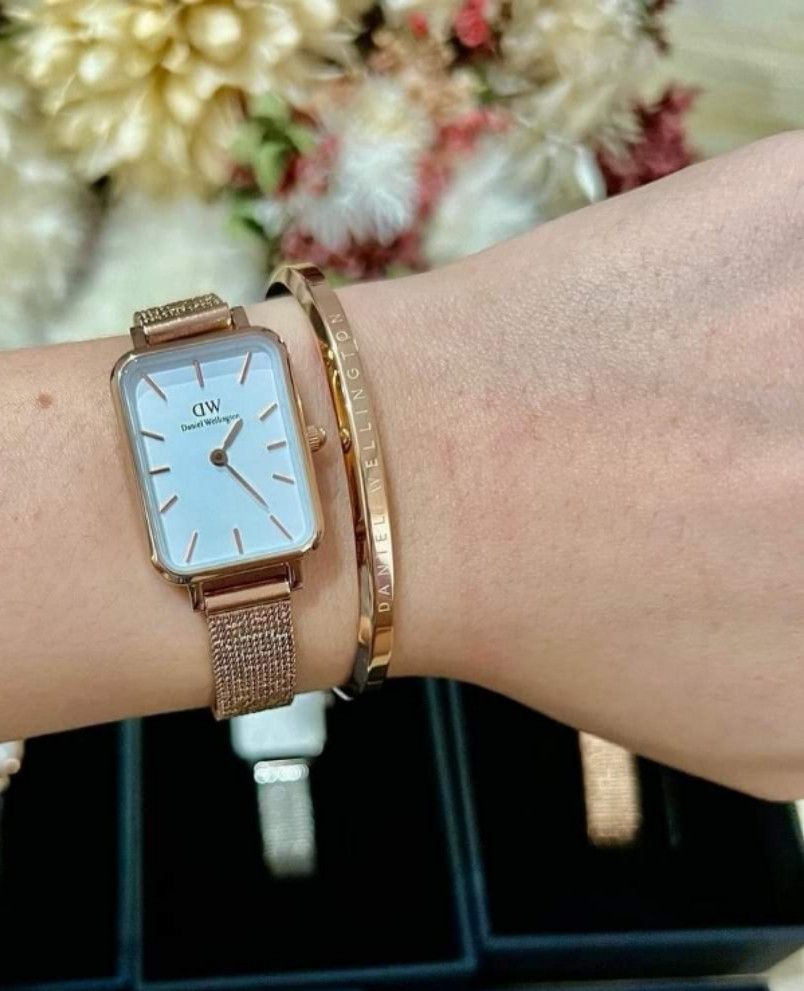 BEST SELLER Daniel Wellington Quadro Pressed Rosegold White Dial