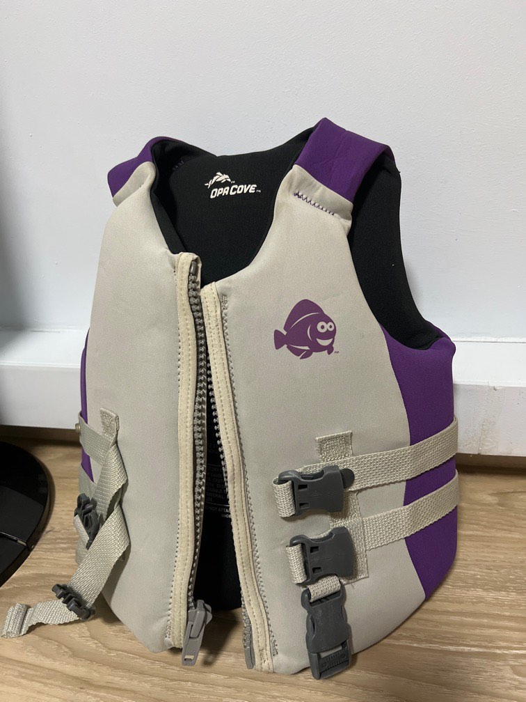 Boy’s Life Vest, Babies & Kids, Babies & Kids Fashion on Carousell