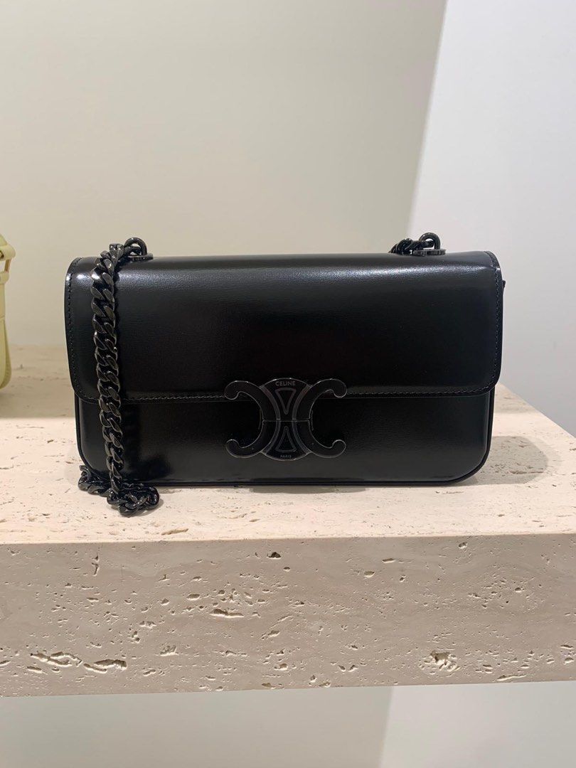 chain shoulder bag triomphe in shiny calfskin jade