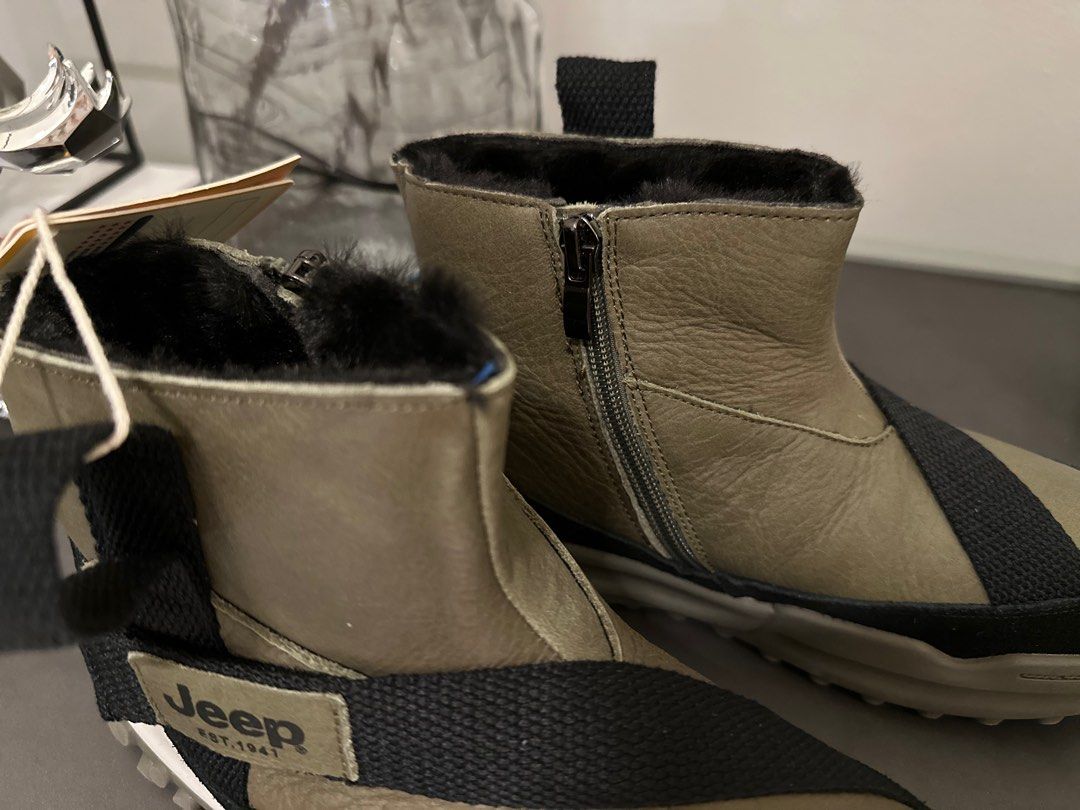 Real sales snow boots