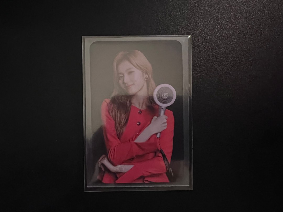 Candy Bong Z CBZ Sana PC, Hobbies & Toys, Memorabilia & Collectibles, K