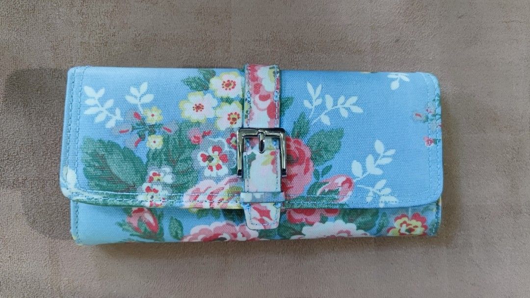 Cath Kidston Wallet, Women's Fashion, Bags & Wallets, Wallets & Card