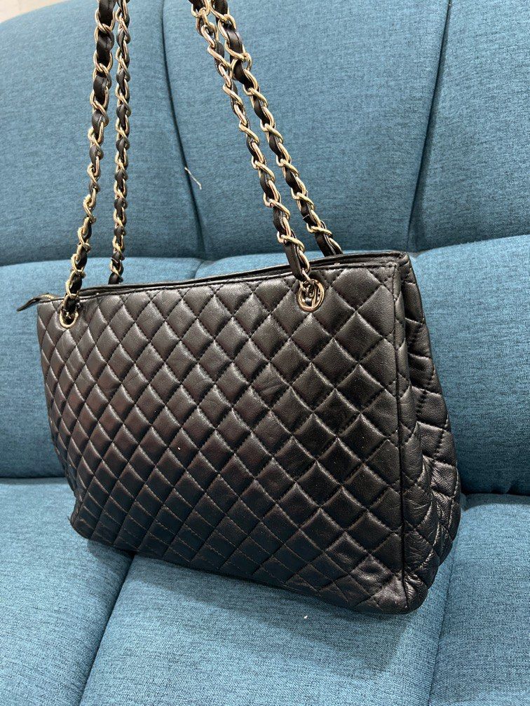 Chanel Large Black Quilted Lambskin Tote Shoulder Bag 59ck325s