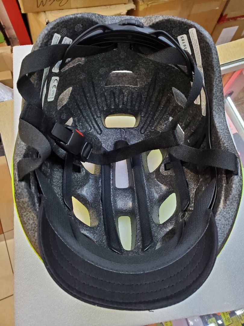 Giro bike new arrivals helmet sizing