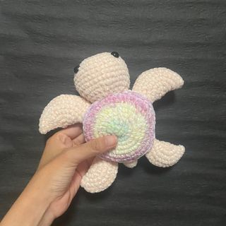 (Category: ) located in . Submitted by whimsicalknots (Listing ID 1203707009, Image 1). Description: .