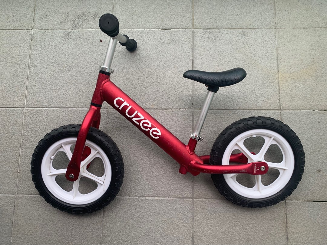 Cruzee balance bike used cheap