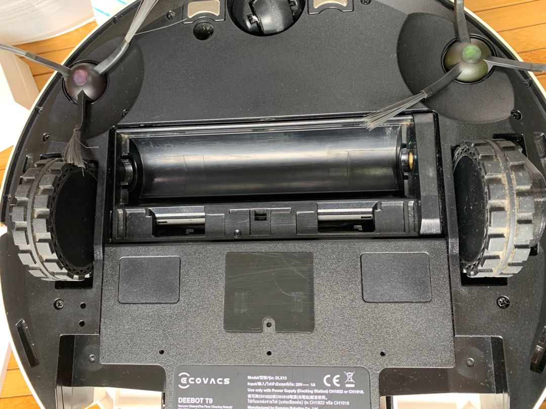 Ecovacs Deebot T9 Vacuum Mopping Robot with Mapping pads, TV & Home