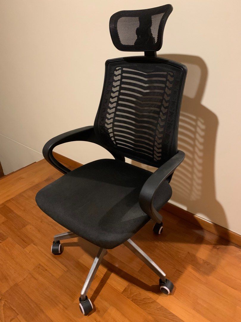 Ergo fully supported Ikea study / work chair. With headrest. Gd