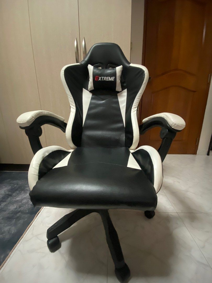 Extreme gaming chair (used), Furniture & Home Living, Furniture, Chairs