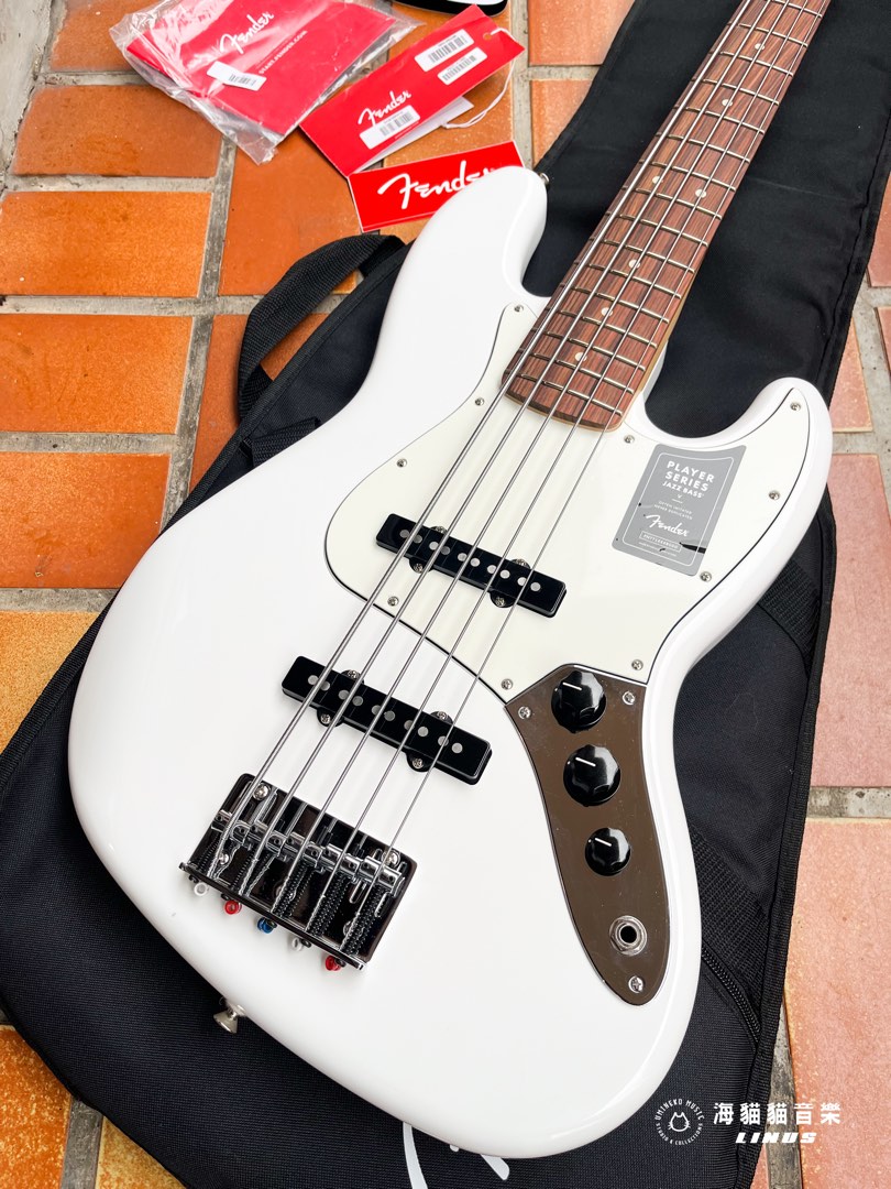 全新特價》Fender Player Jazz Bass V Polar White五弦貝斯, 興趣及