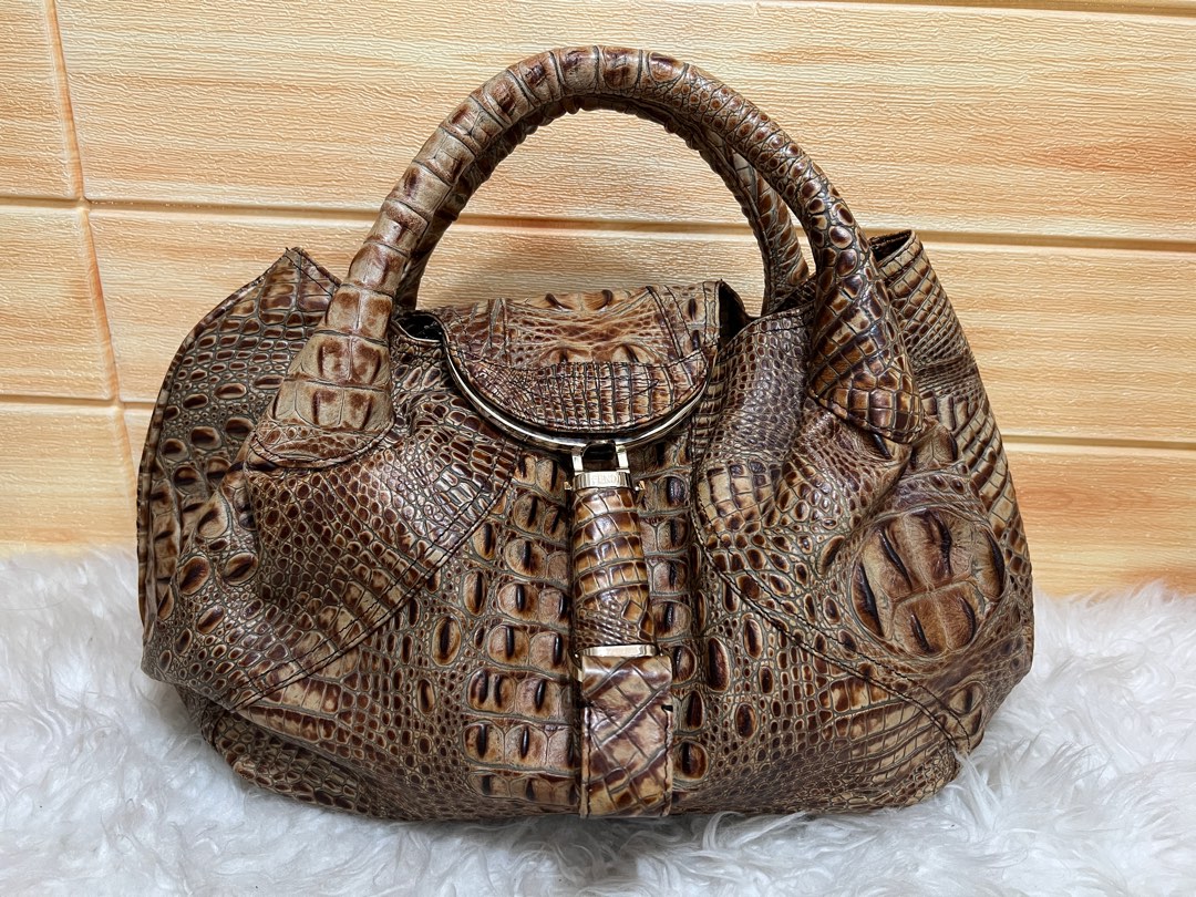 Fendi alligator spy bag sale