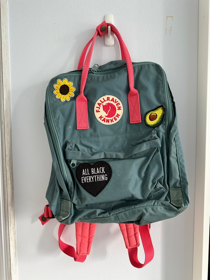 Forest green hot sale peach pink kanken