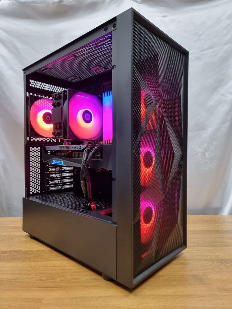 FREE DELIVERY] RYZEN 5700X (8 CORES 16 THREADS) RTX 3070 TI