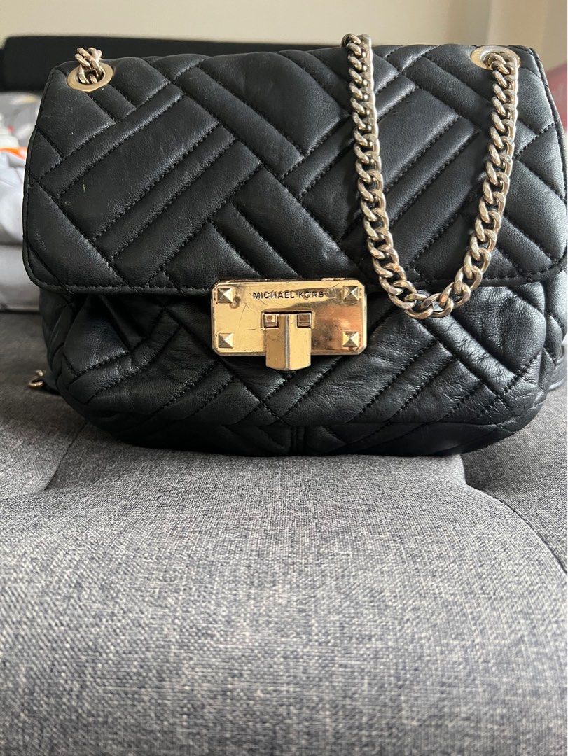 LELONG] FREE POSTAGE Michael Kors bundle bag, Women's Fashion, Bags &  Wallets, Cross-body Bags on Carousell