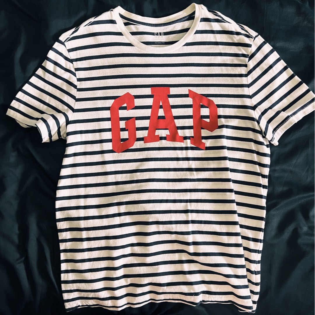 Gap top striped tee