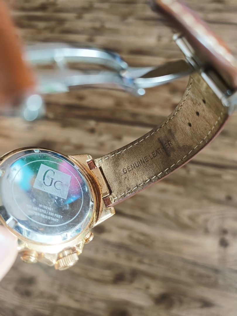 Authentic guess shop watch