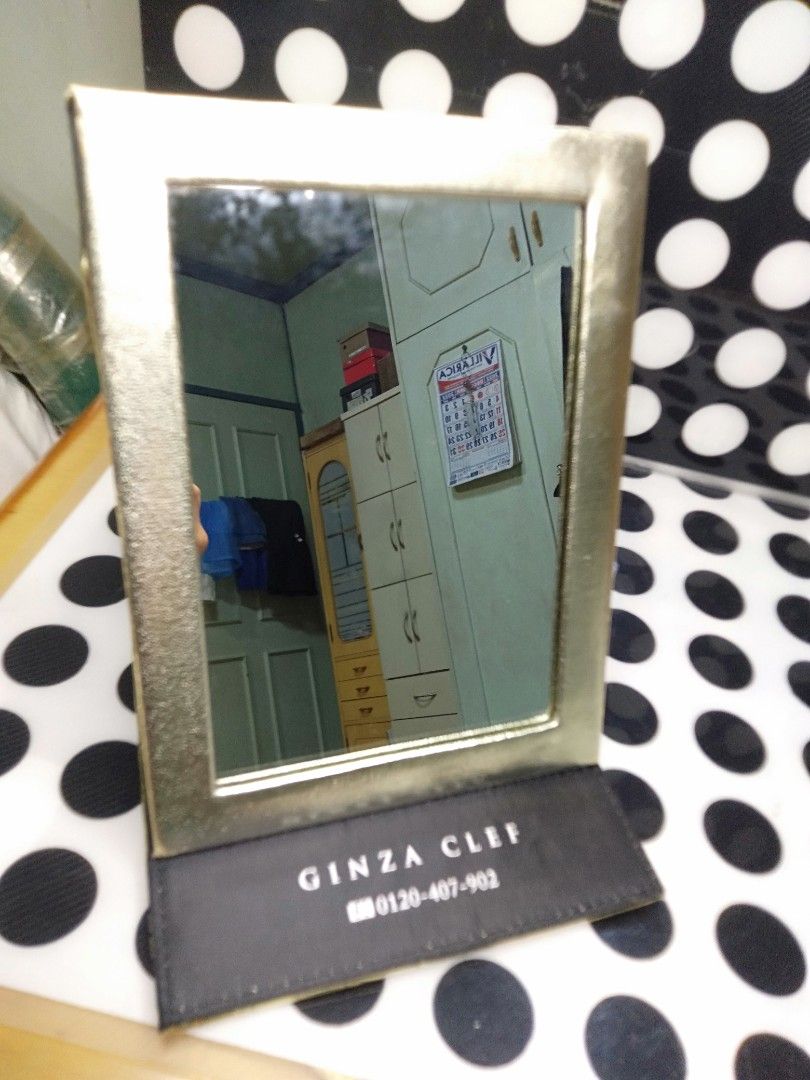 Ginza Clef Vanity Mirror From Japan (Category: Mirrors) located in Pasig City. Submitted by Unikko75 (Listing ID 1203740615, Image 3). Description: Ginza Clef Vanity Mirror From Japan Brand New No Box Size : 6.8 X 5.2 Inches Price : 400..