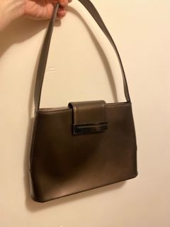 （分類：）位於 。 由 yanicolette 提交（商品編號 1203697962，圖片 1）。簡介： 。