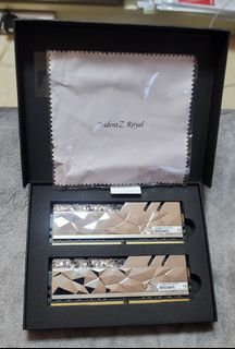 （分類：）位於 。 由 hunterhoss 提交（商品編號 1203594425，圖片 1）。簡介： 。