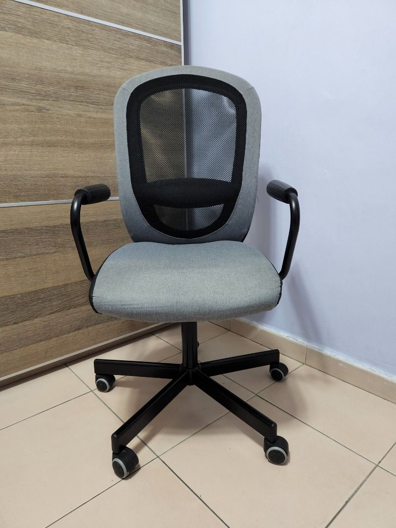 IKEA FLINTAN Office chair with armrests, grey/black (assembled
