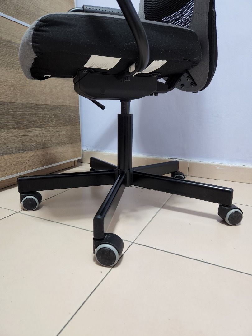 IKEA FLINTAN Office chair with armrests, grey/black (assembled