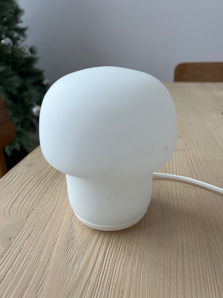 IKEA TOKABO Table lamp, glass opal white