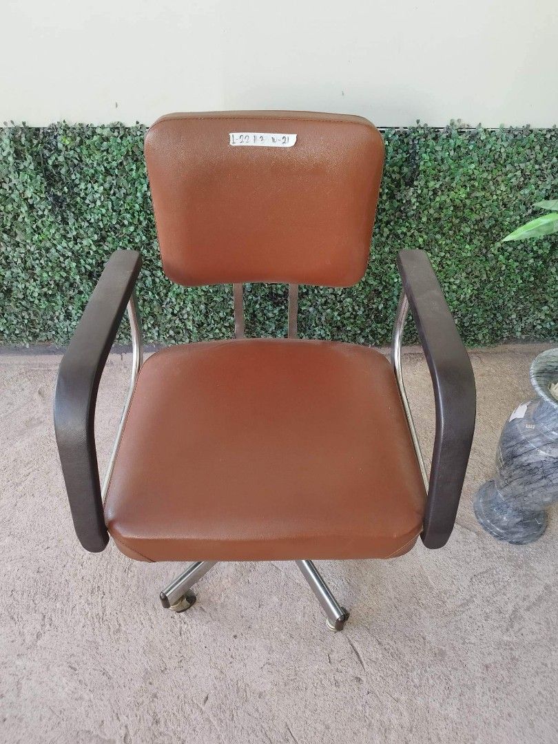 JAPAN OFFICE CHAIR, Furniture & Home Living, Furniture, Chairs on Carousell