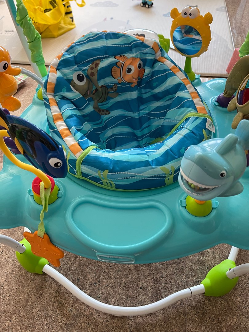 Bright Starts Finding Nemo Ocean Discovery Jumperoo / Activity Centre