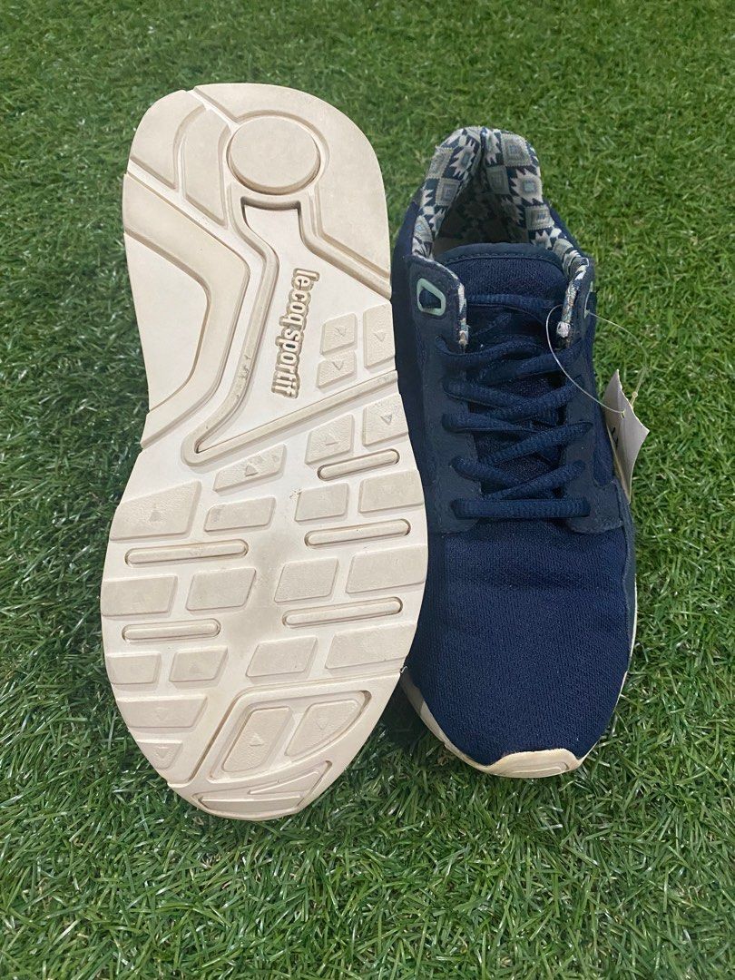 Le Coq Sportif Men s Fashion Footwear Sneakers on Carousell